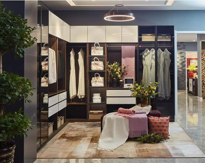 BBIN宝盈集团定造衣柜价值