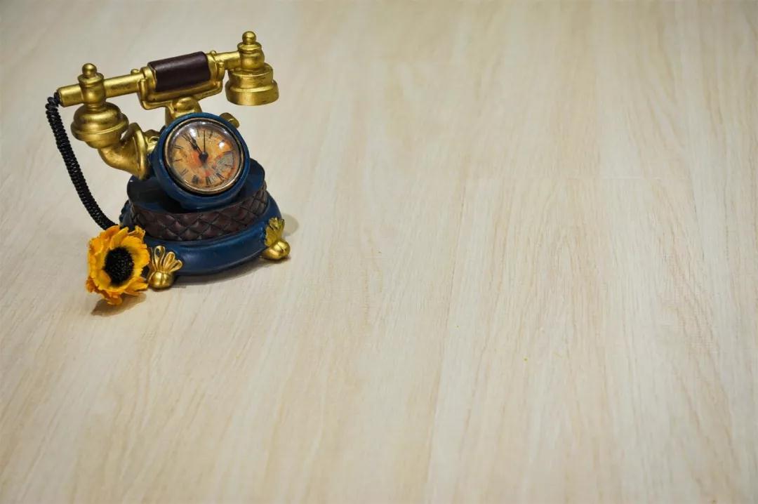 BBIN宝盈集团强化地板伊丽莎白系列-5803